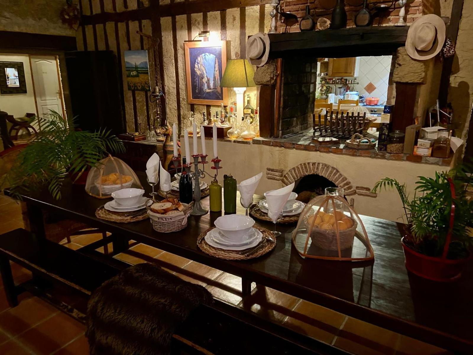 Maison D'Hotes Le Chai D'Armagnac Monguilhem Eksteriør billede