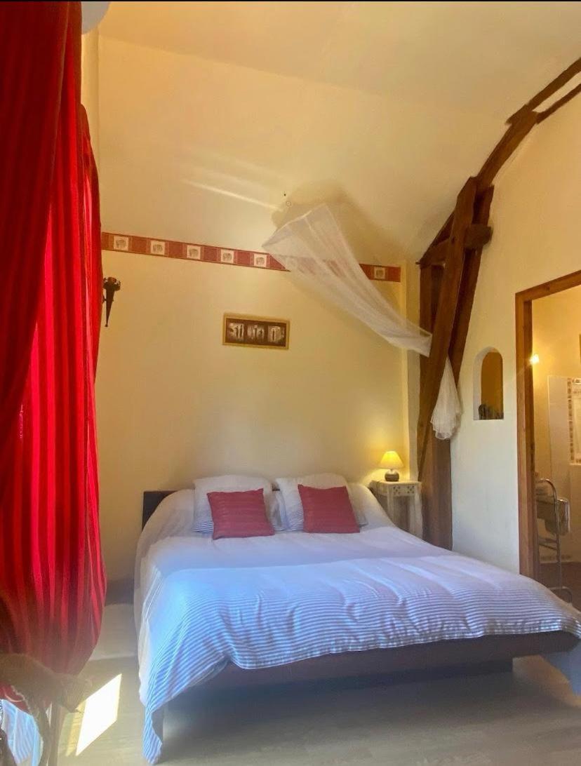 Maison D'Hotes Le Chai D'Armagnac Monguilhem Eksteriør billede